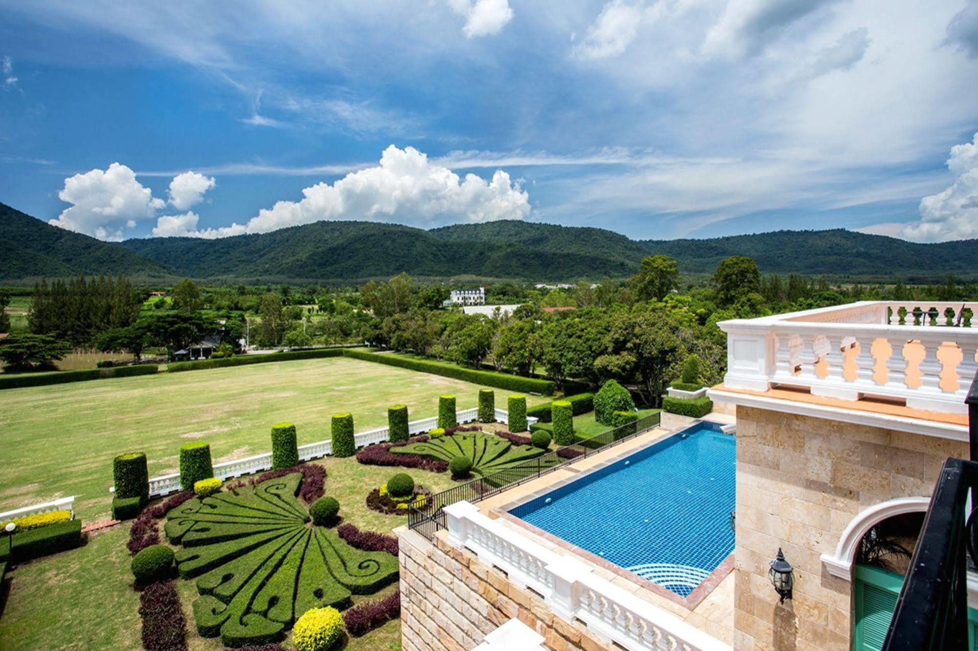 Chateau De Khaoyai Hotel & Resort Pak Chong Exteriér fotografie