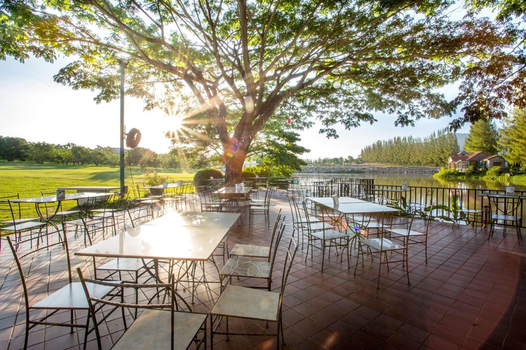 Chateau De Khaoyai Hotel & Resort Pak Chong Exteriér fotografie