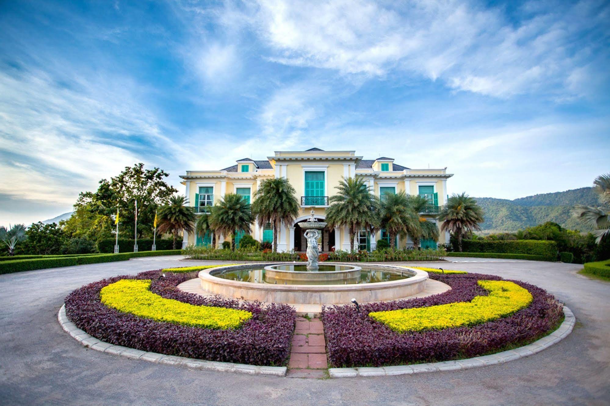 Chateau De Khaoyai Hotel & Resort Pak Chong Exteriér fotografie